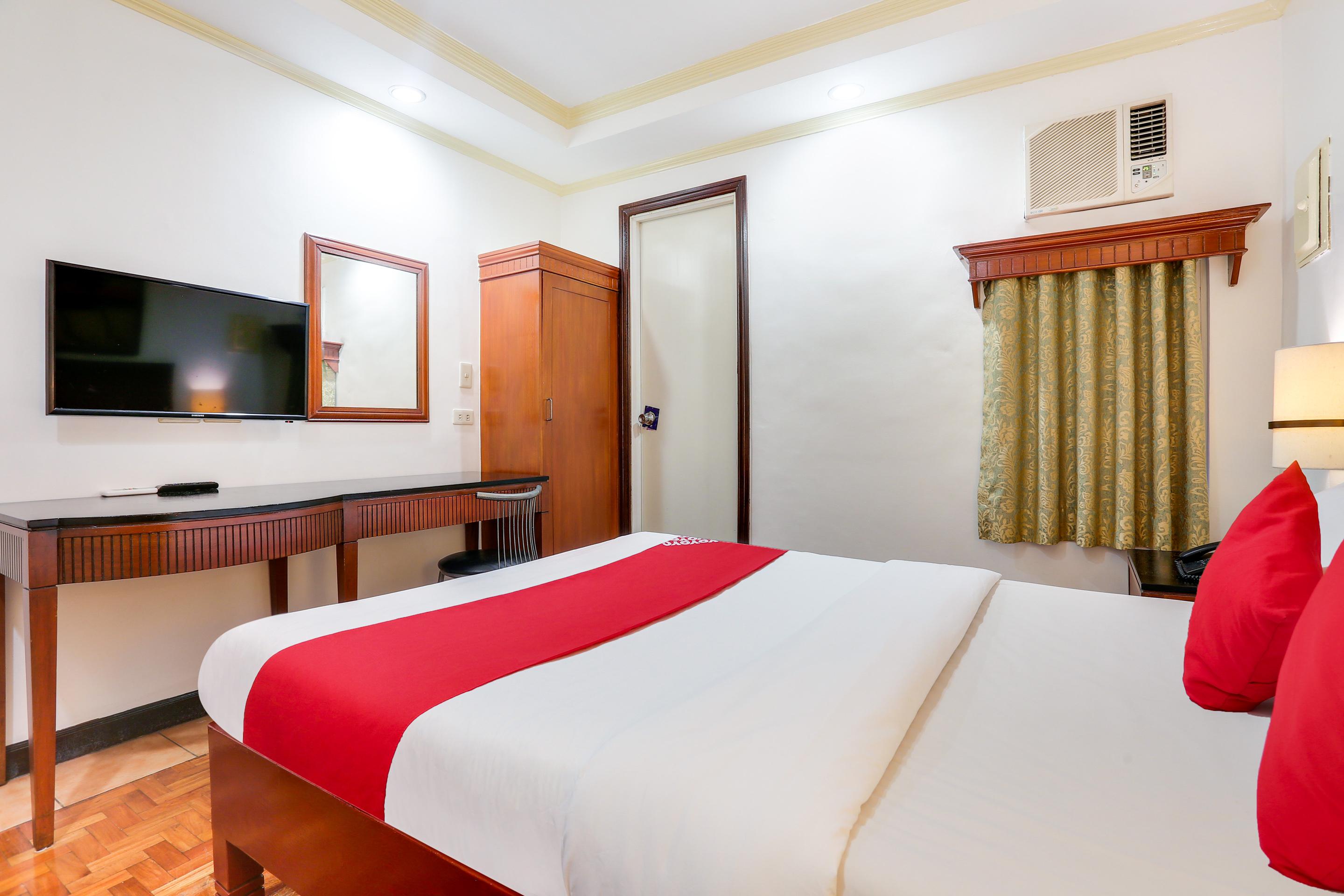 Royale Parc Inn & Suites Cidade Quezon Exterior foto