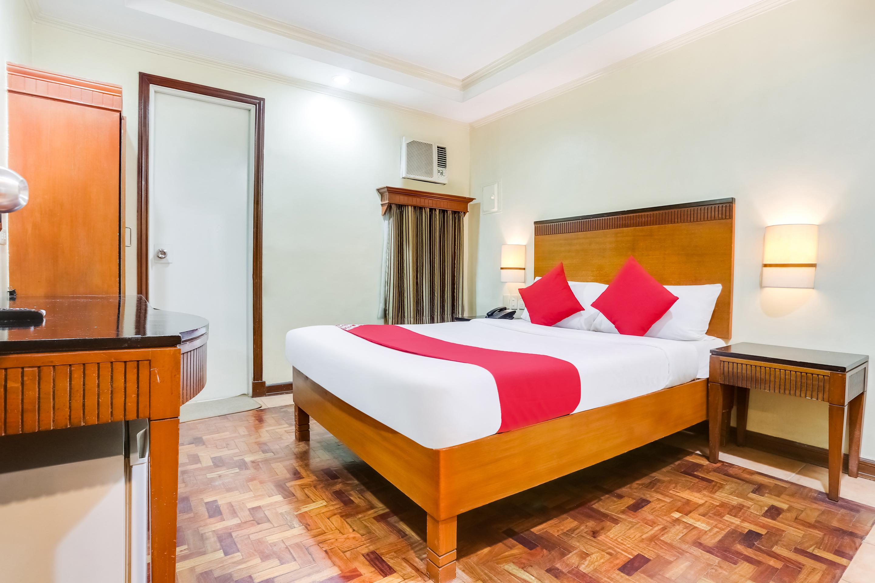 Royale Parc Inn & Suites Cidade Quezon Exterior foto