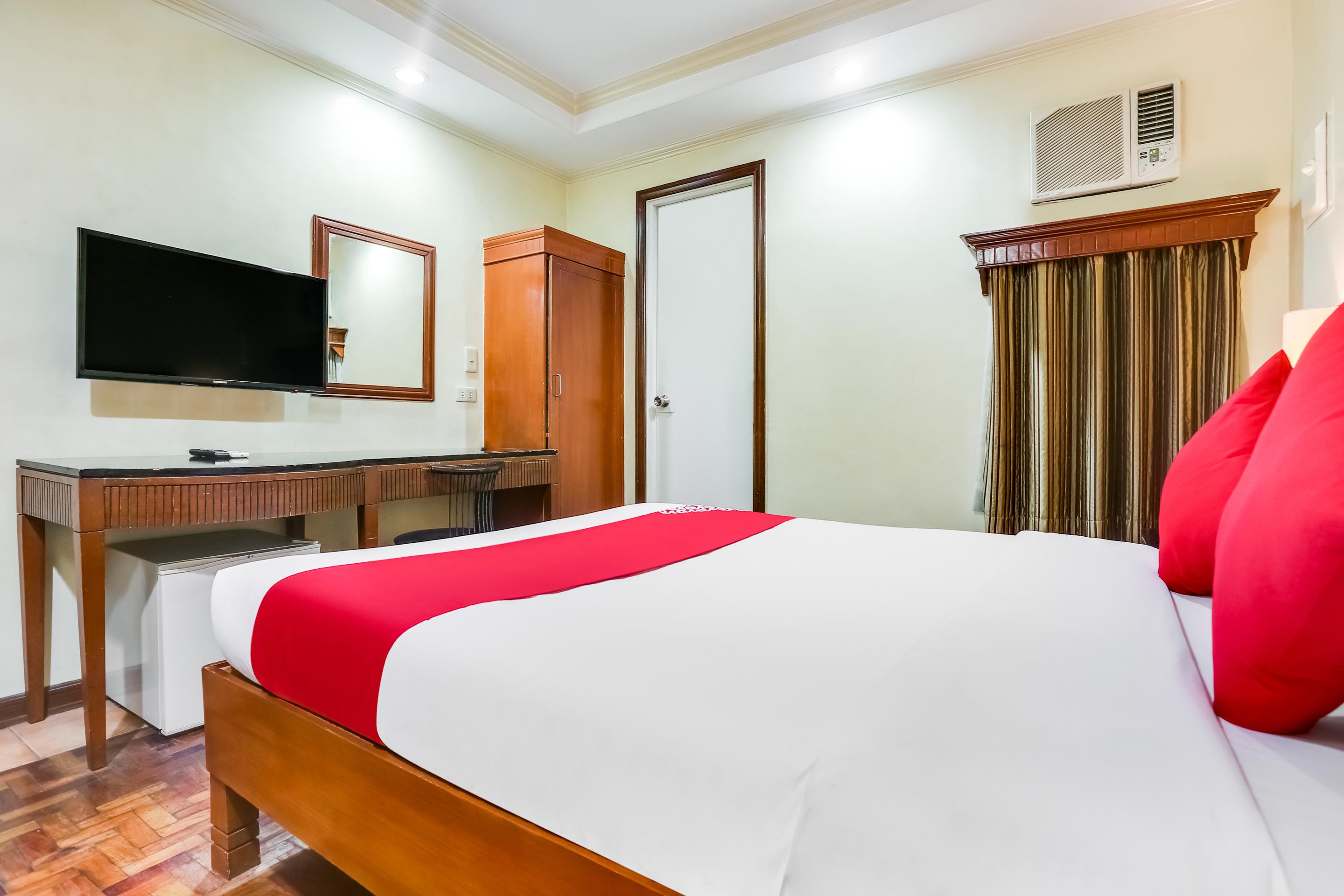 Royale Parc Inn & Suites Cidade Quezon Exterior foto