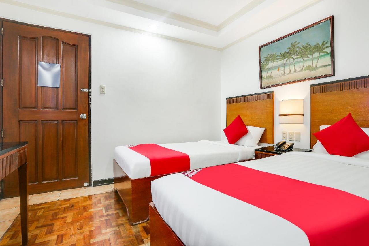Royale Parc Inn & Suites Cidade Quezon Exterior foto